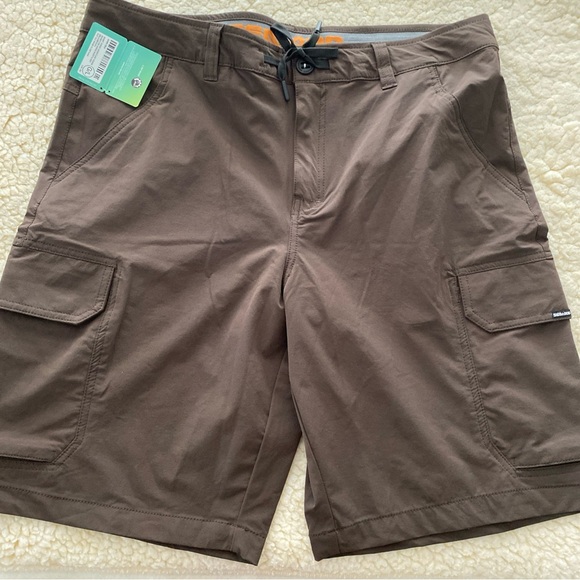Sea Doo Men's Dark Brown Quick  Dry Cargo Shorts Size Large - Picture 1 of 8